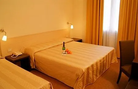 Palace 4* Prato (Prato)