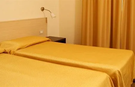 Palace 4*