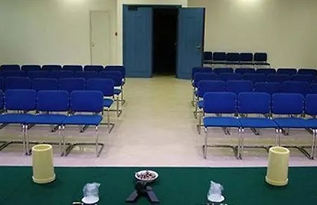 Palace 4*