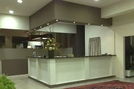 Palace 4*